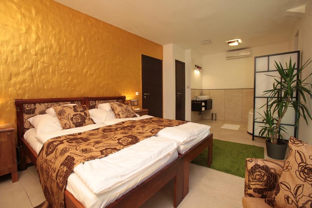 בודפשט Parliament Penthouse Boutique B&B חדר תמונה